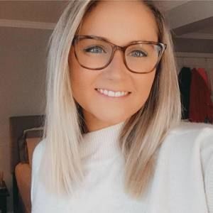 Meet your Posher, Alyssa